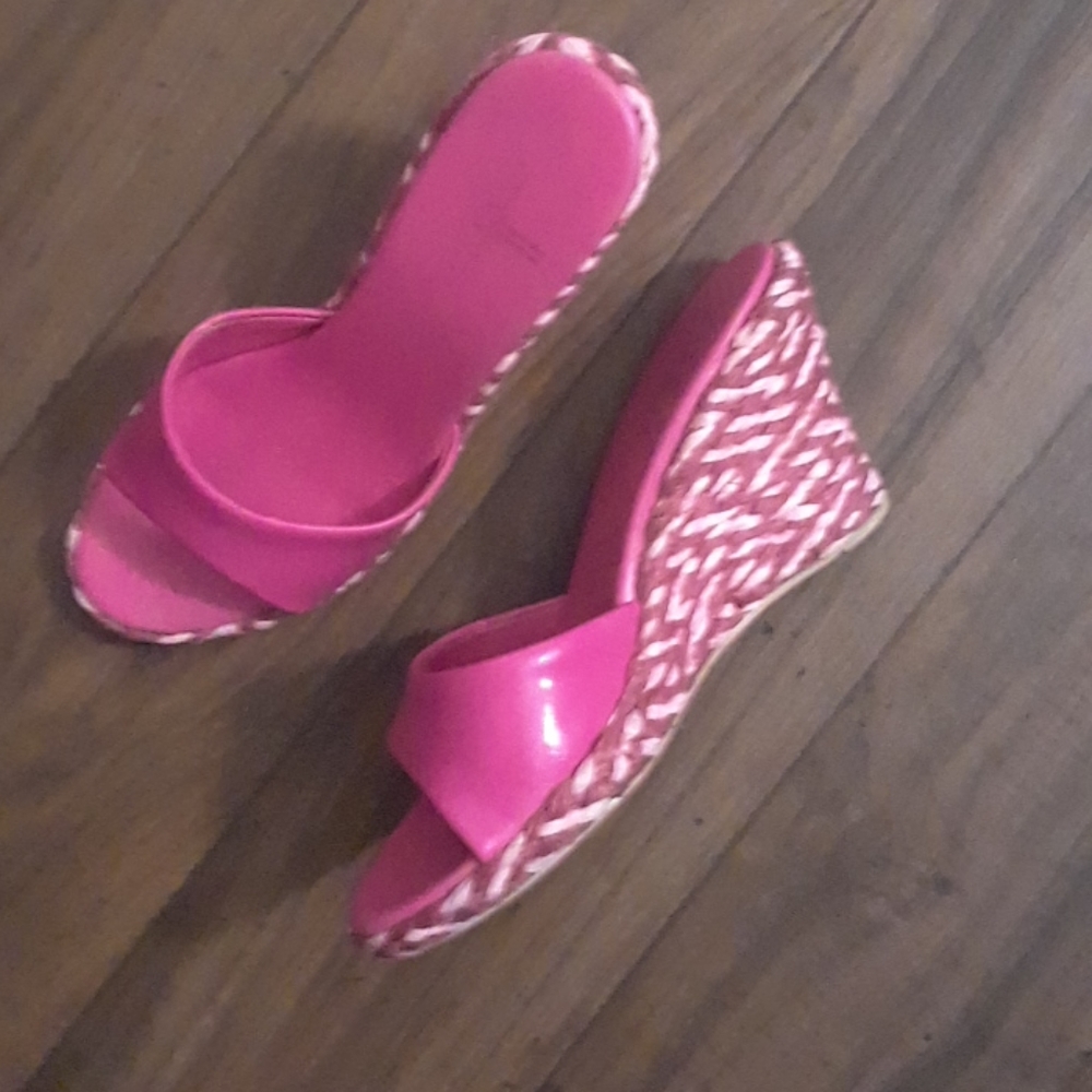 Shoes - Picture 3 of 3
